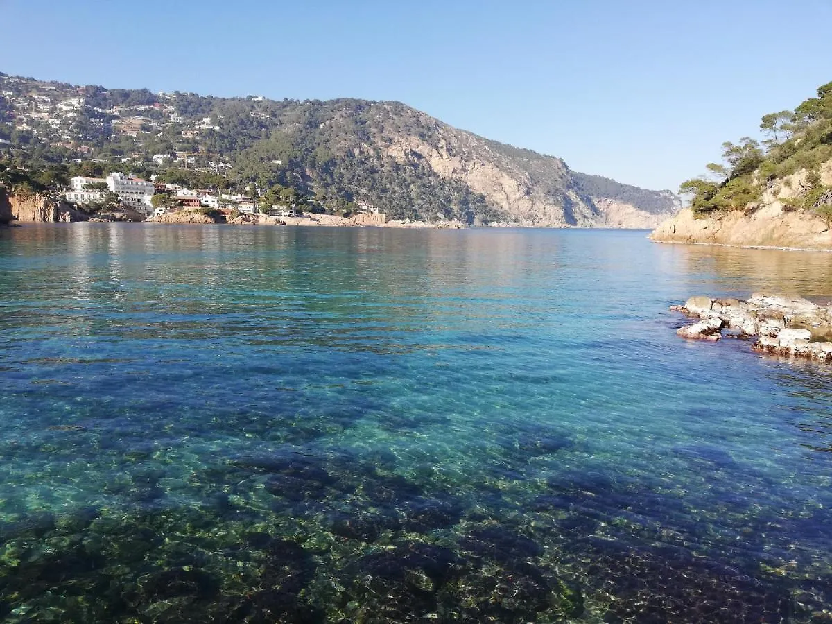 Apartamento Sol y Mar 1-Maison jumelée avec terrasse, piscine et parking communautaire, surplomb de mer Begur